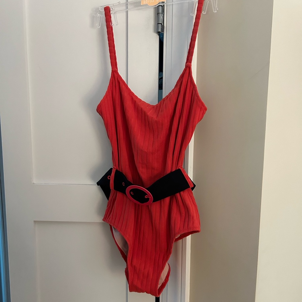 solid & striped - nina rubbed belted one piece swimsuit red/black in XS 0/2